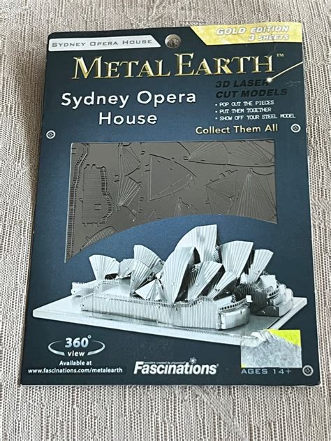 Sydney Opera House Metal Earth 